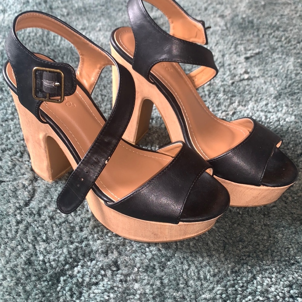 Bamboo strap platform heels